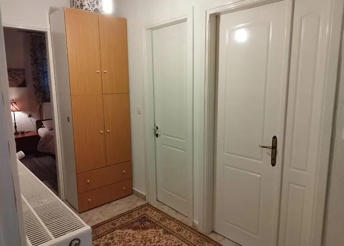 Casa de Férias Cozy For 4 Lávdhas